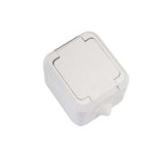 Розетка 1-м ОП 16А IP44 с заземл. с крышкой п/герм. бел. Makel 18304