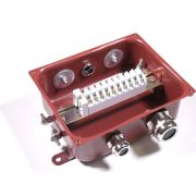 Коробка КЗНС-08 УХЛ1.5 IP65 латун. сальники ГОФРОМАТИК zeta30314